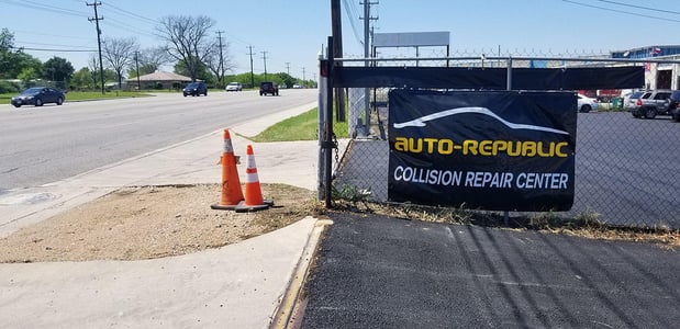 Images Auto-Republic Collision Repair Center
