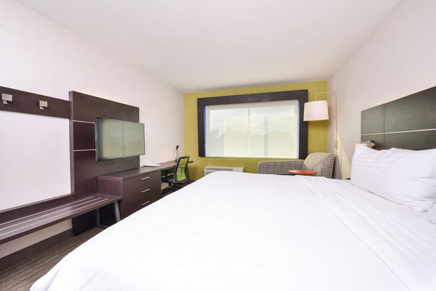 Images Holiday Inn Express Donaldsonville, an IHG Hotel