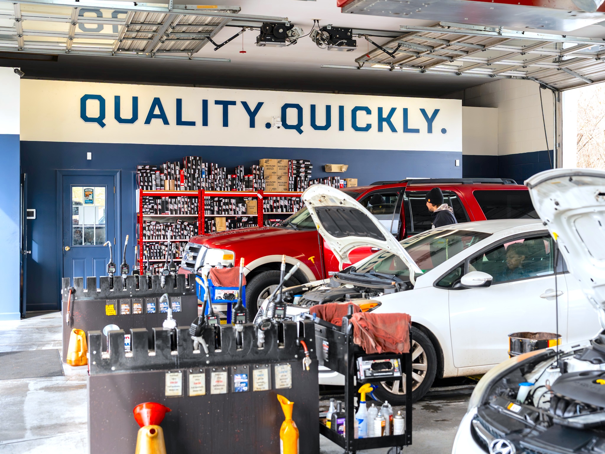 Strickland Brothers 10 Minute Oil Change Image