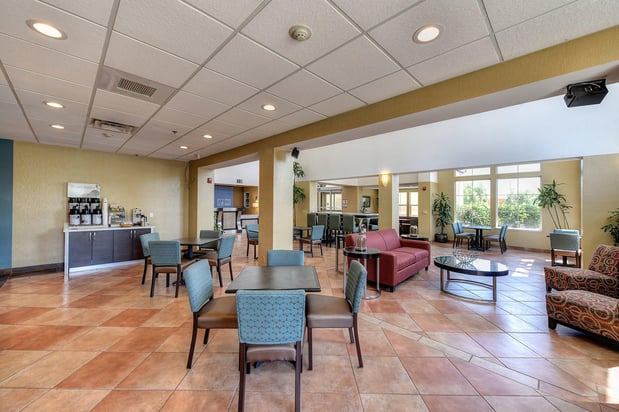 Images Holiday Inn Express & Suites Manteca City Center by IHG