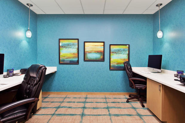 Images Holiday Inn Express & Suites Warner Robins North West by IHG