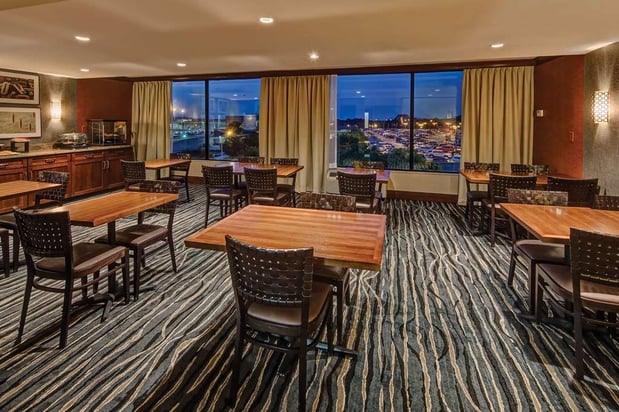 Images Hilton Knoxville Airport