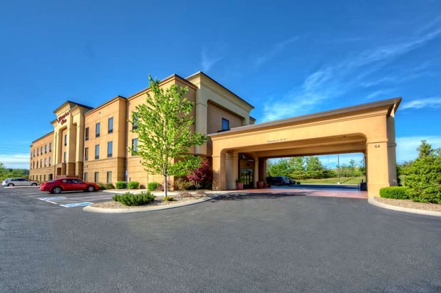 Images Hampton Inn Crossville