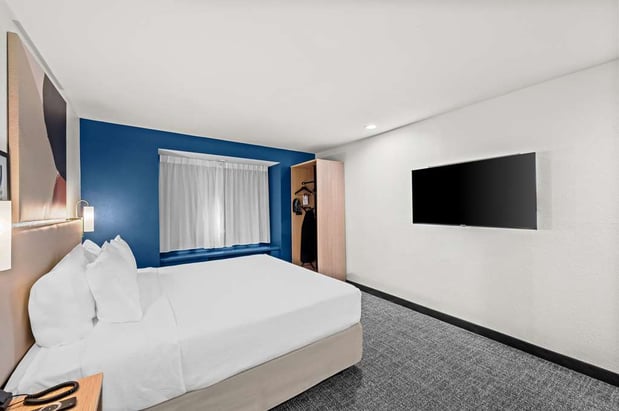 Images Spark by Hilton Sterling Dulles Airport