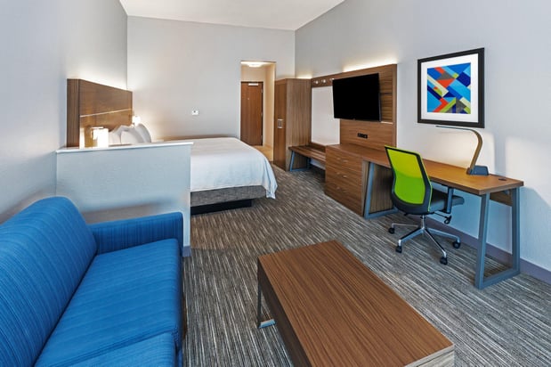 Images Holiday Inn Express & Suites Houston - Downtown North by IHG