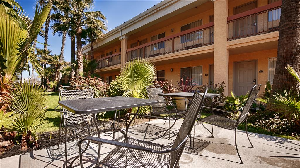 Courtyard Patio