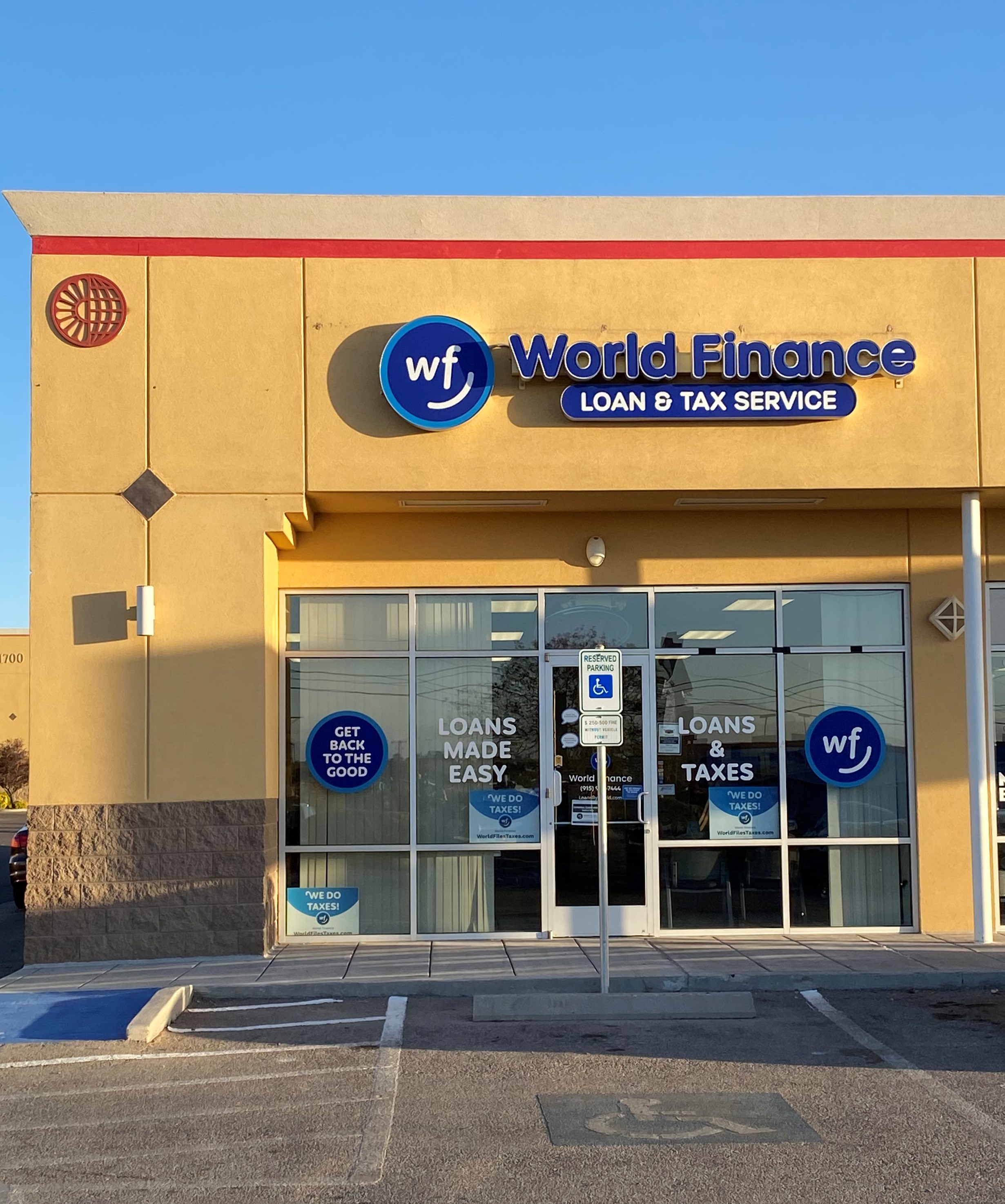 Front of Branch- Straight View World Finance El Paso (915)921-7444