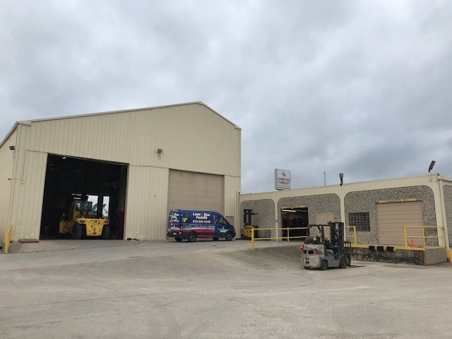 Images Lonestar Forklift San Antonio