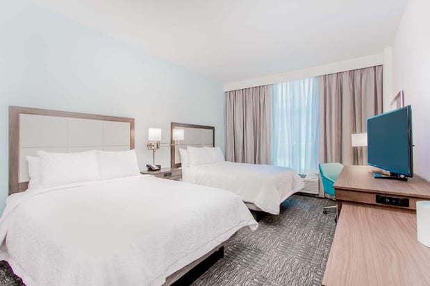 Images Hampton Inn & Suites Panama City Beach-Beachfront