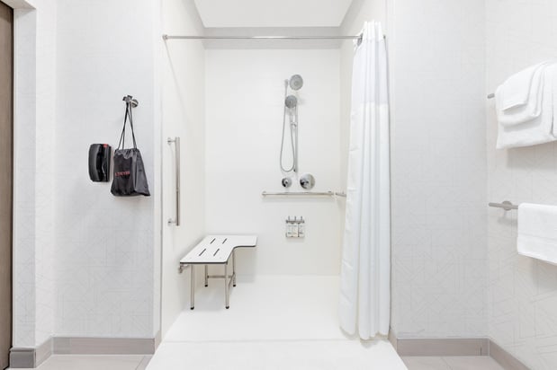 Images Holiday Inn Express & Suites Austin Airport East by IHG