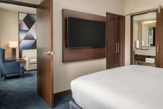 Images Embassy Suites by Hilton Seattle Downtown Pioneer Square