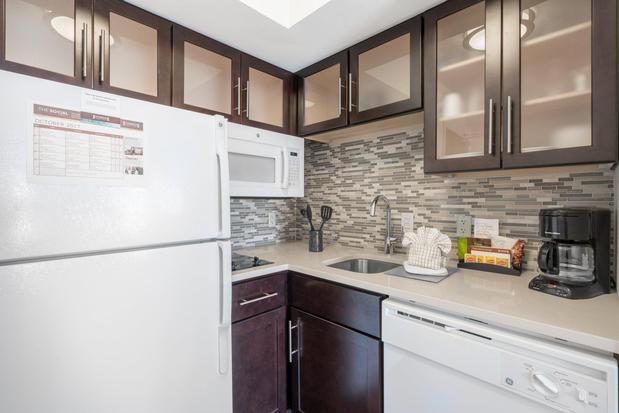 Images Staybridge Suites Wilmington-Newark by IHG