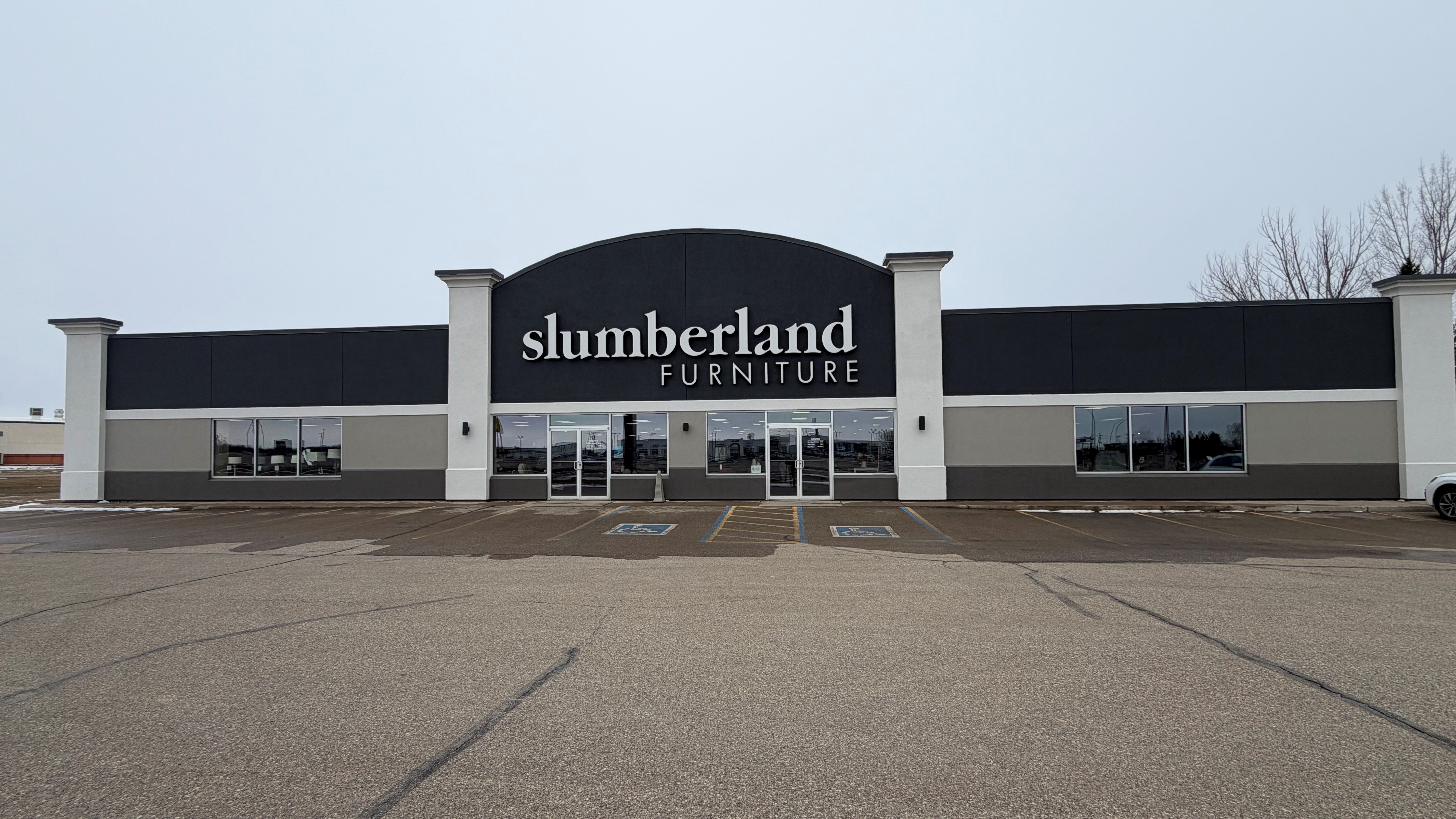 Fergus Falls Slumberland Furniture storefront