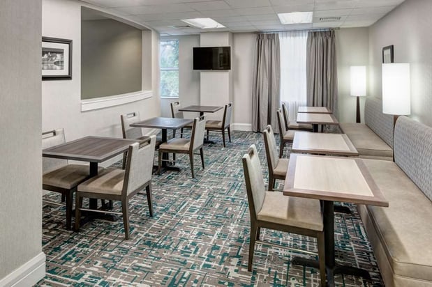 Images Hampton Inn Ft. Lauderdale/Downtown Las Olas Area