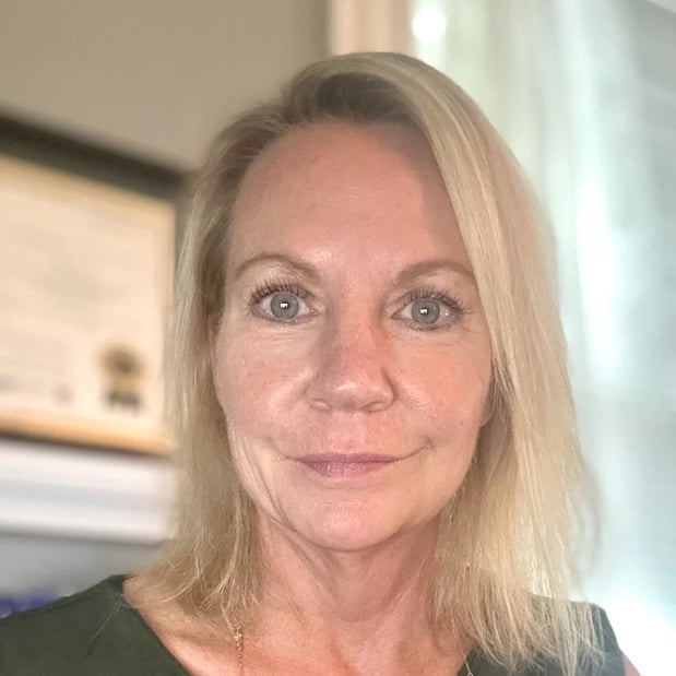 Images Lisa Roseberry, Psychiatric Nurse Practitioner