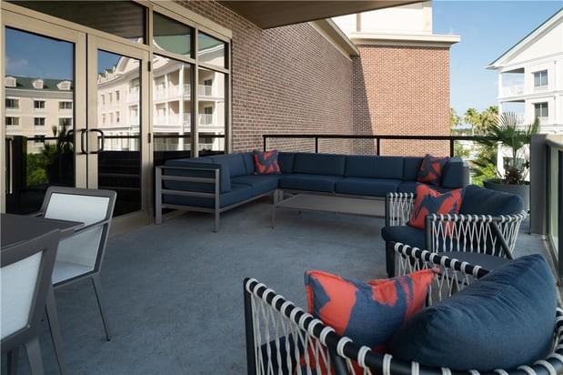 Images Hilton Garden Inn Charleston Waterfront/Downtown