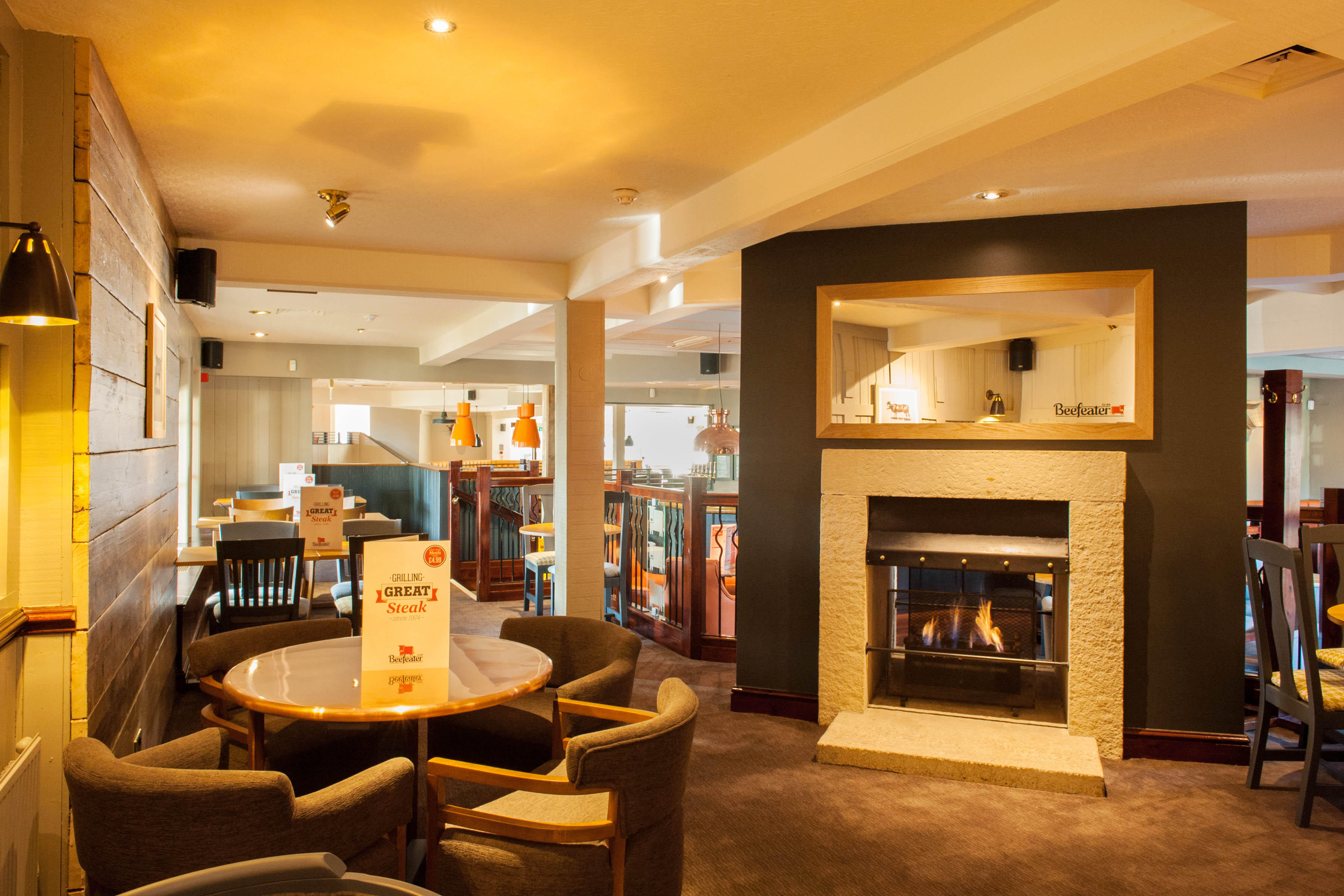 Beefeater restaurant Premier Inn Liverpool North hotel Netherton 03333 211236