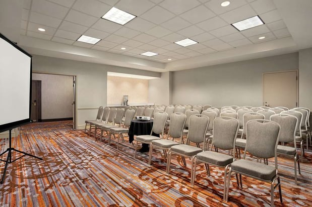 Images Hilton Garden Inn New Orleans Convention Center