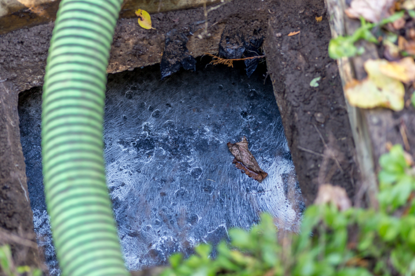 With our septic tank services in Orlando, FL, we can help you preserve the efficiency and functional Sauer Septic Groveland (407)656-1926