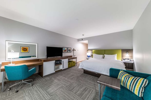 Images Hampton Inn & Suites Pryor