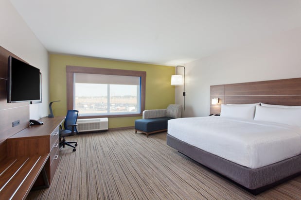Images Holiday Inn Express & Suites Moses Lake by IHG