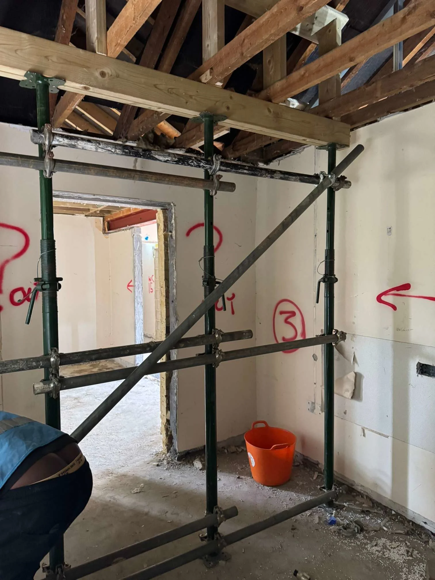 Images K.Russell Contracts Ltd