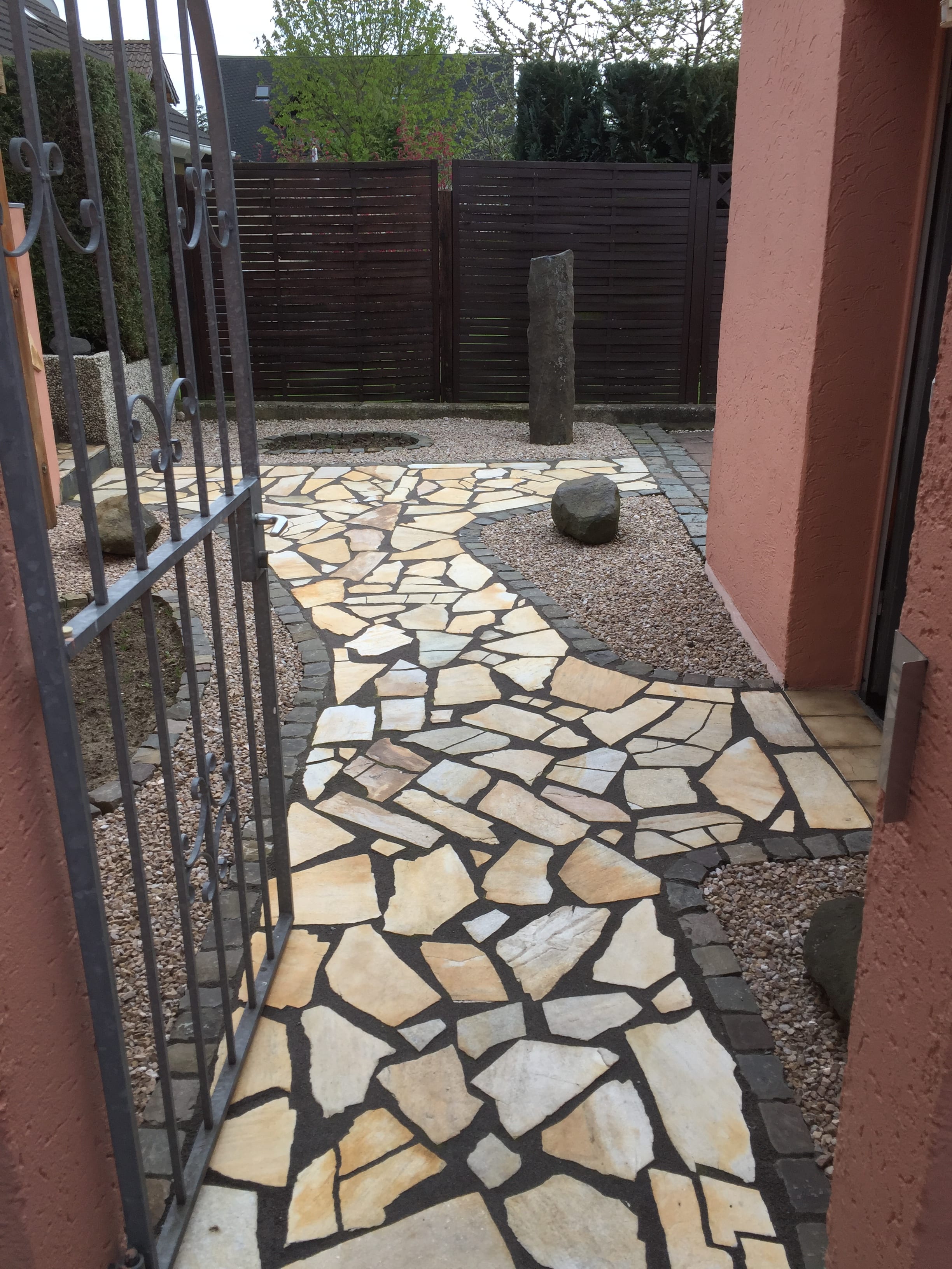 Sauer Straßen- und Tiefbau, Florastraße 142 in Köln