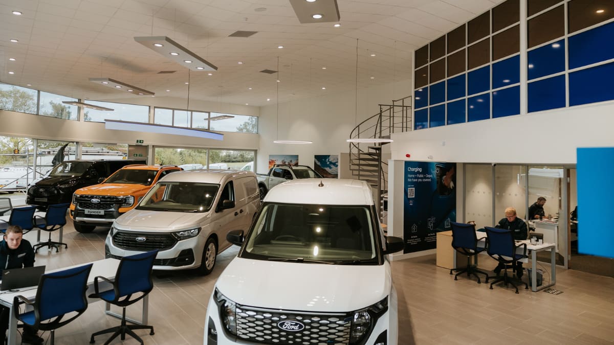 Images Ford Transit Centre Darlington