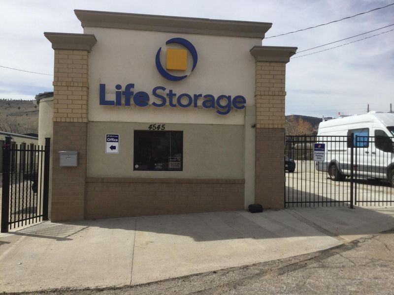 Images Life Storage - Boulder
