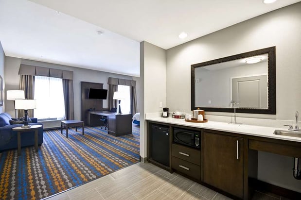 Images Hampton Inn Kenedy