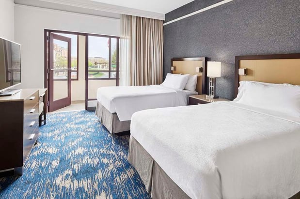 Images Embassy Suites by Hilton Alexandria Old Town