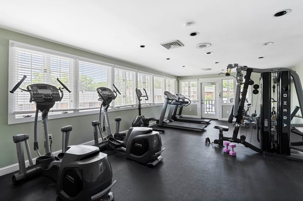 Images Carolina Apartments