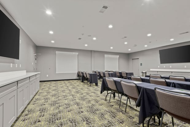 Images Holiday Inn Gonzales by IHG