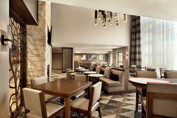Images Homewood Suites by Hilton Portland Airport