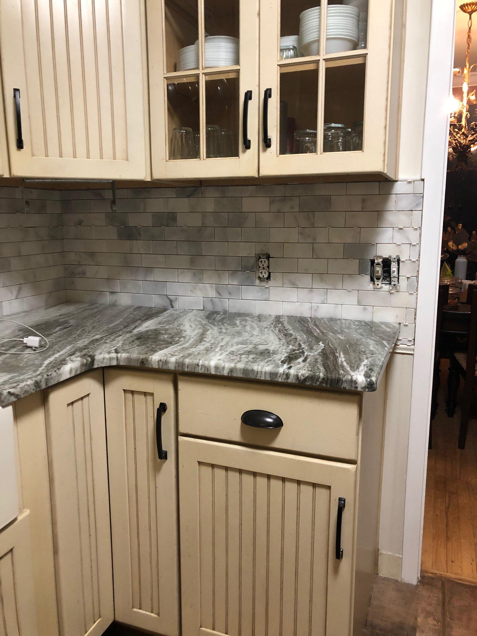 This Tempe job finished up last week. We installed Backsplash in this home. It makes such a huge difference in this house! Call Home Solutionz Today For Your Flooring Project <(623) 289-3880>. Home Solutionz - Tempe is Licensed, Bonded, and Insured. Home Solutionz offers 12 - 24 Months 0% Financing Through Wells Fargo. Home Solutionz Tempe - 3125 S 52nd St, Suite 107 Tempe, AZ 85282 United States  Backsplash  BacksplashReplacement