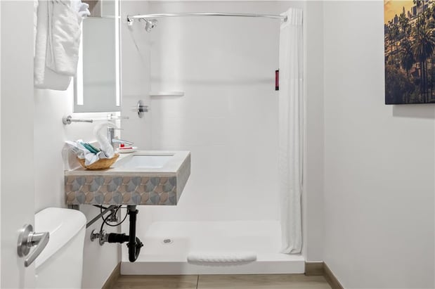 Images SureStay by Best Western Santa Monica