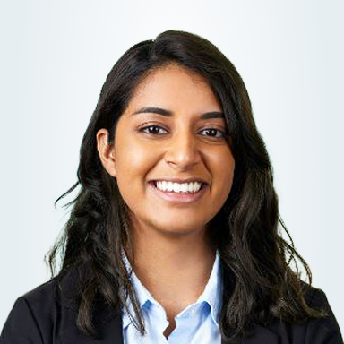 Riquelle Dookeran headshot