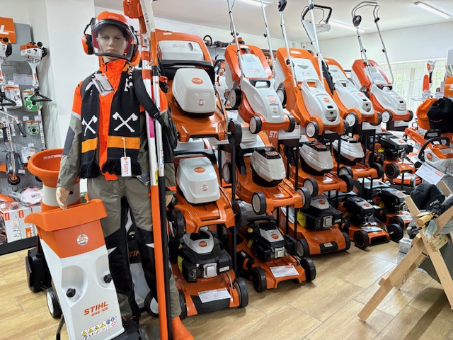Images Stihl Szakkereskedés és Szerviz-Munkaruházat