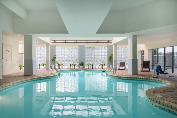 Images Embassy Suites by Hilton Charlotte