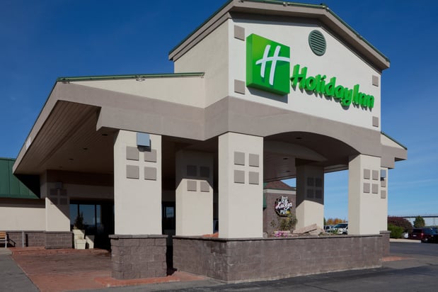 Images Holiday Inn Spearfish-Convention Center by IHG