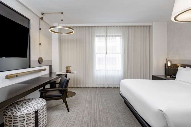 Images Hotel Fort Des Moines, Curio Collection by Hilton