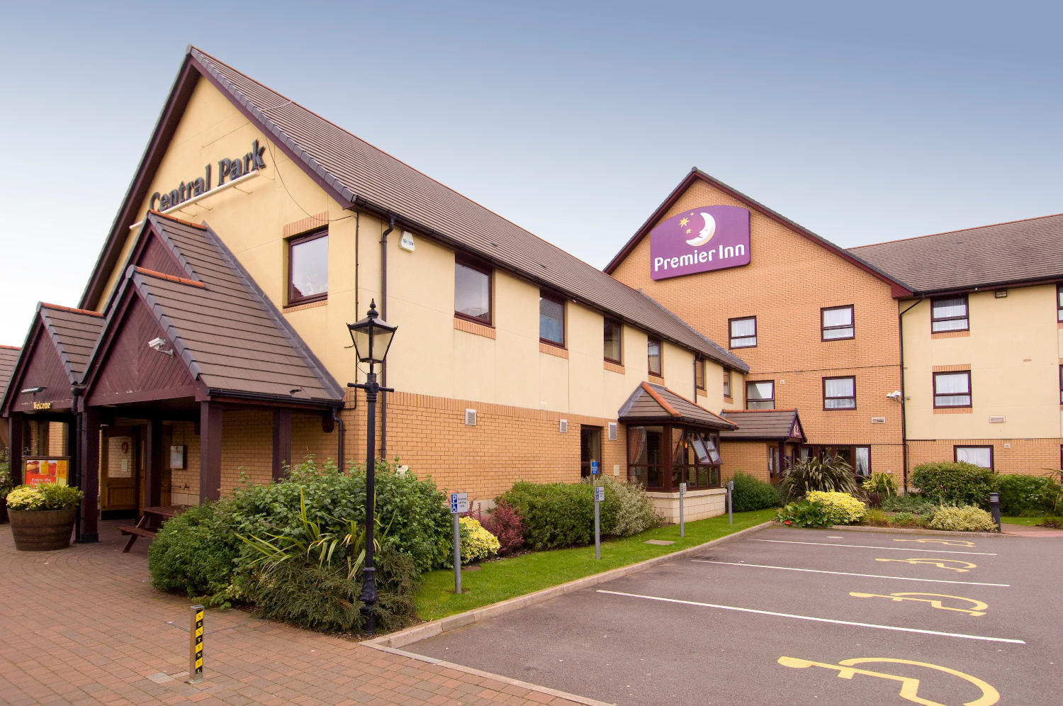 Images Premier Inn Rugby North (M6 Jct1) hotel