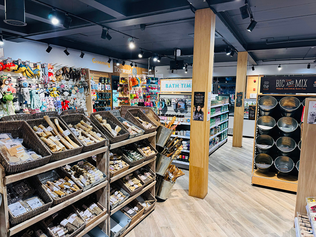 Pets Corner Billingshurst Interior