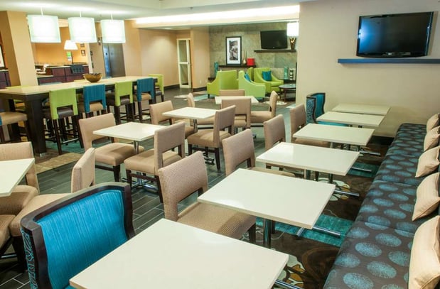 Images Hampton Inn Louisville-North/Clarksville