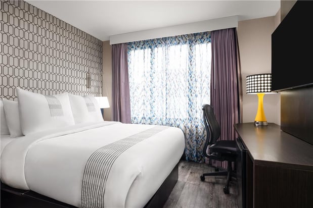Images GLō Best Western Bronx NYC