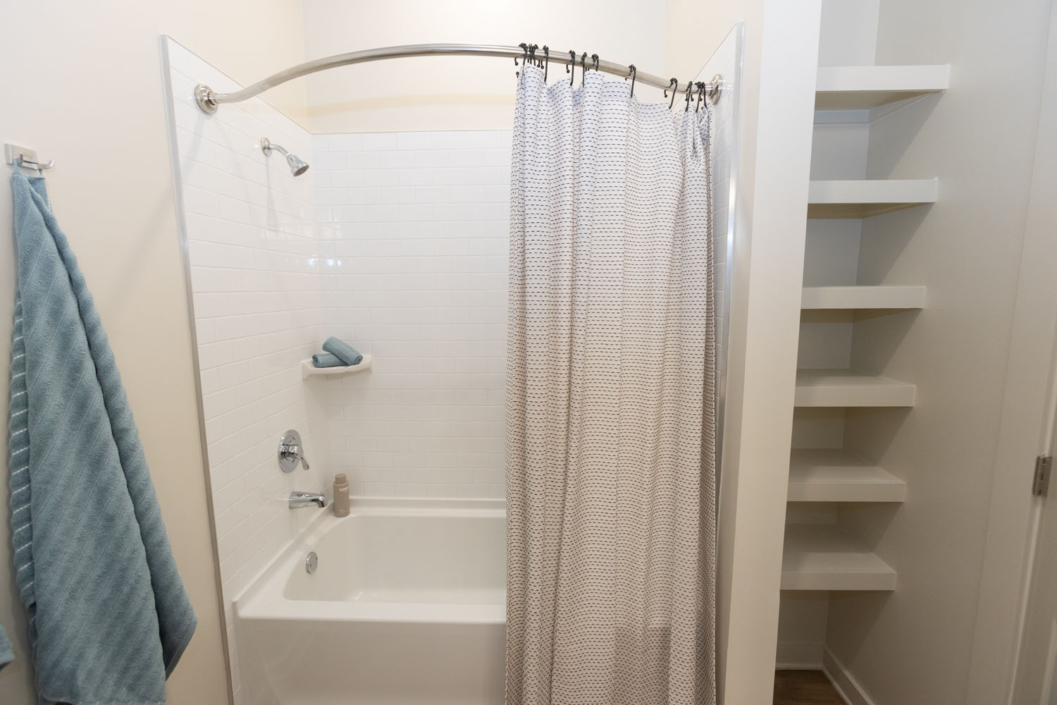 Walton Crossing & The Legacy at Walton Crossing Image