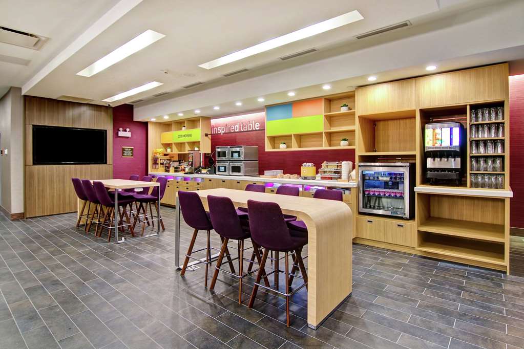 Restaurant Home2 Suites by Hilton Edmonton South Edmonton (780)250-3000