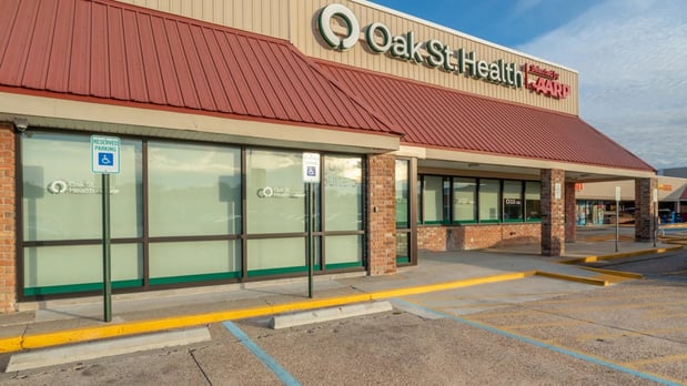 Images Oak Street Health Terrytown Primary Care Clinic