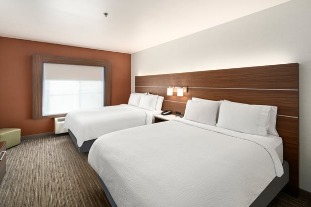 Images Holiday Inn Express & Suites Coeur D Alene I-90 Exit 11 by IHG