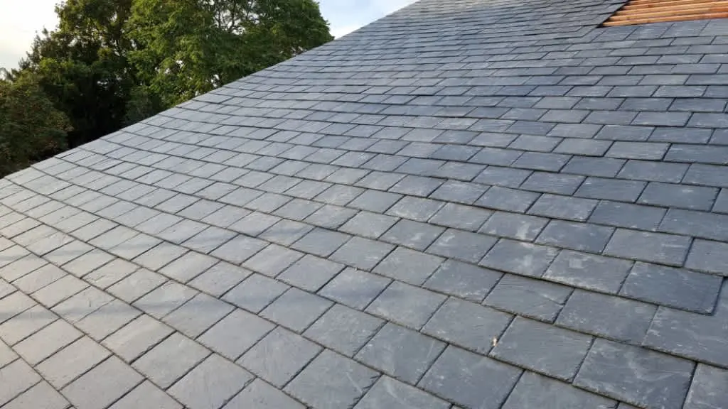Images First 4 Roofing